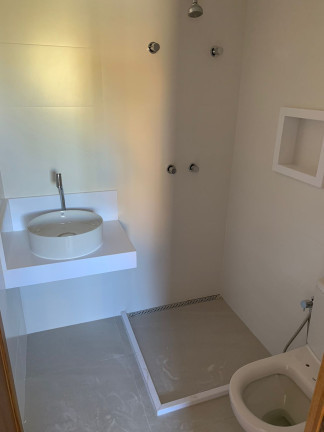 Imagem Casa de Condomínio com 2 Quartos à Venda,  em Praia do Forte - Mata de São João