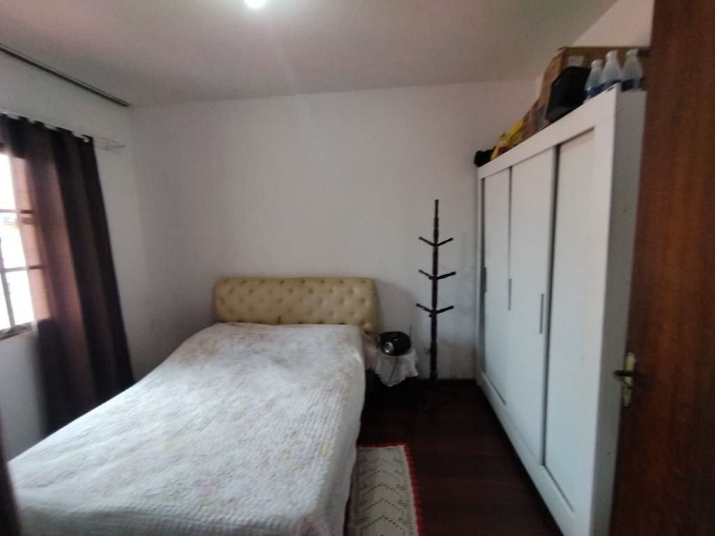 Imagem Sobrado com 3 Quartos à Venda, 126 m² em Centro - Londrina Imagem Sobrado com 3 Quartos à Venda, 126 m² em Centro - Londrina