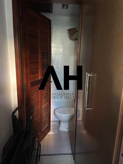 Imagem Apartamento com 3 Quartos à Venda, 85 m²em Santa Rosa - Niterói