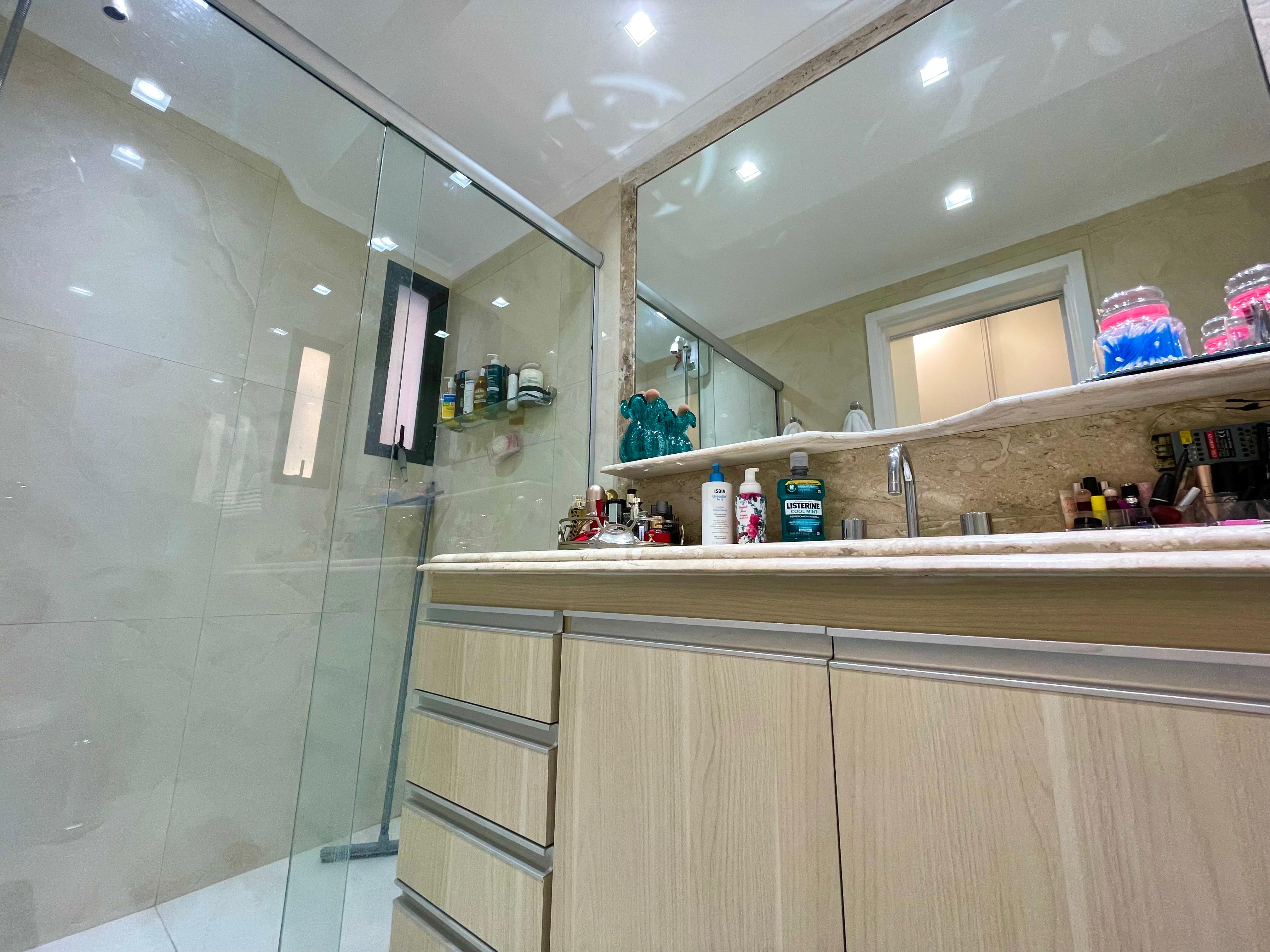 Imagem Apartamento com 3 Quartos à Venda, 145 m²em Centro - Marília