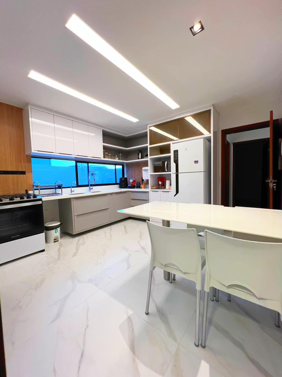 Imagem Casa de Condomínio com 4 Quartos à Venda, 287 m²em Pitimbu - Natal