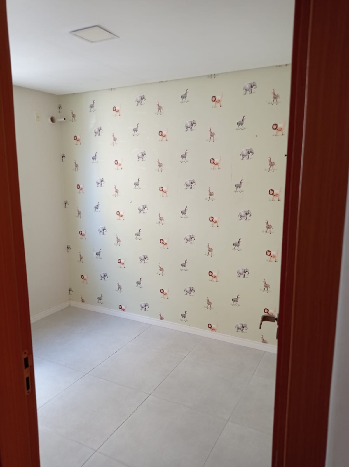 Imagem Apartamento com 2 Quartos para Alugar, em Catu De Abrantes (abrantes) - Camaçari Imagem Apartamento com 2 Quartos para Alugar, em Catu De Abrantes (abrantes) - Camaçari