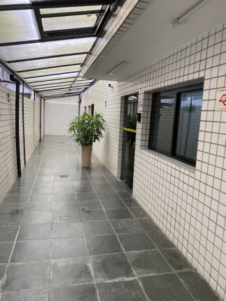 Sala Comercial à Venda, 45 m² em Aparecida - Santos