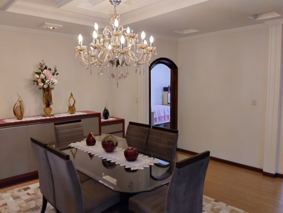 Imagem Casa com 4 Quartos à Venda, 400 m² em Garcia - Blumenau Imagem Casa com 4 Quartos à Venda, 400 m² em Garcia - Blumenau
