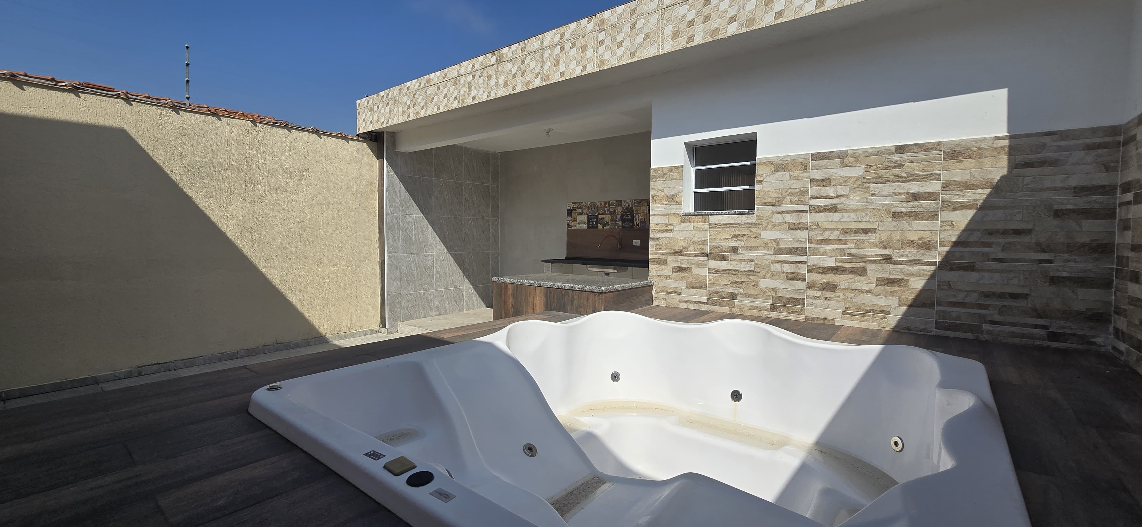 Casa com 2 Quartos à Venda, 98 m²em Jardim Mosteiro - Itanhaém
