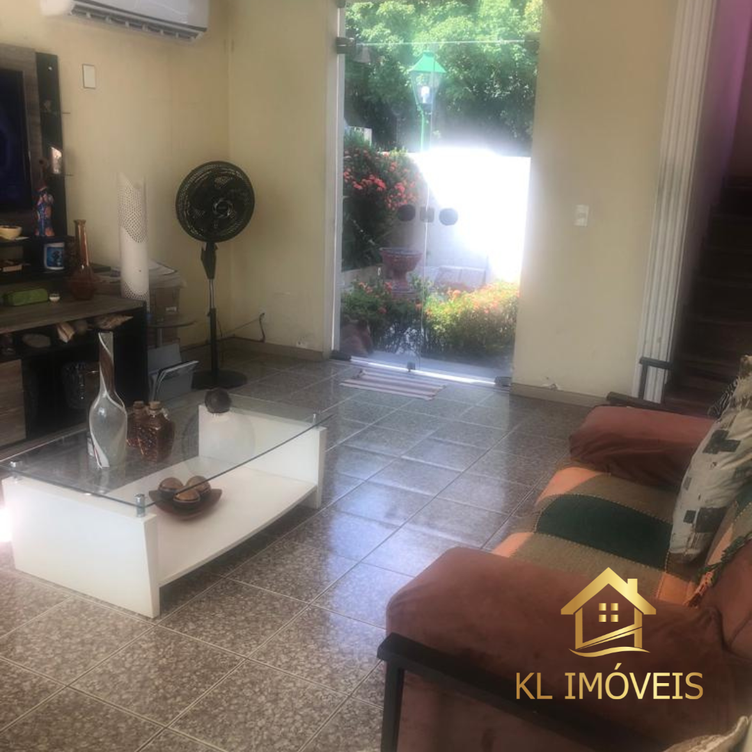Imagem Casa de Condomínio com 2 Quartos à Venda, 300 m²em Aleixo - Manaus