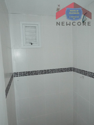 Imagem Apartamento com 2 Quartos à Venda, 45 m² em Porto - Pelotas