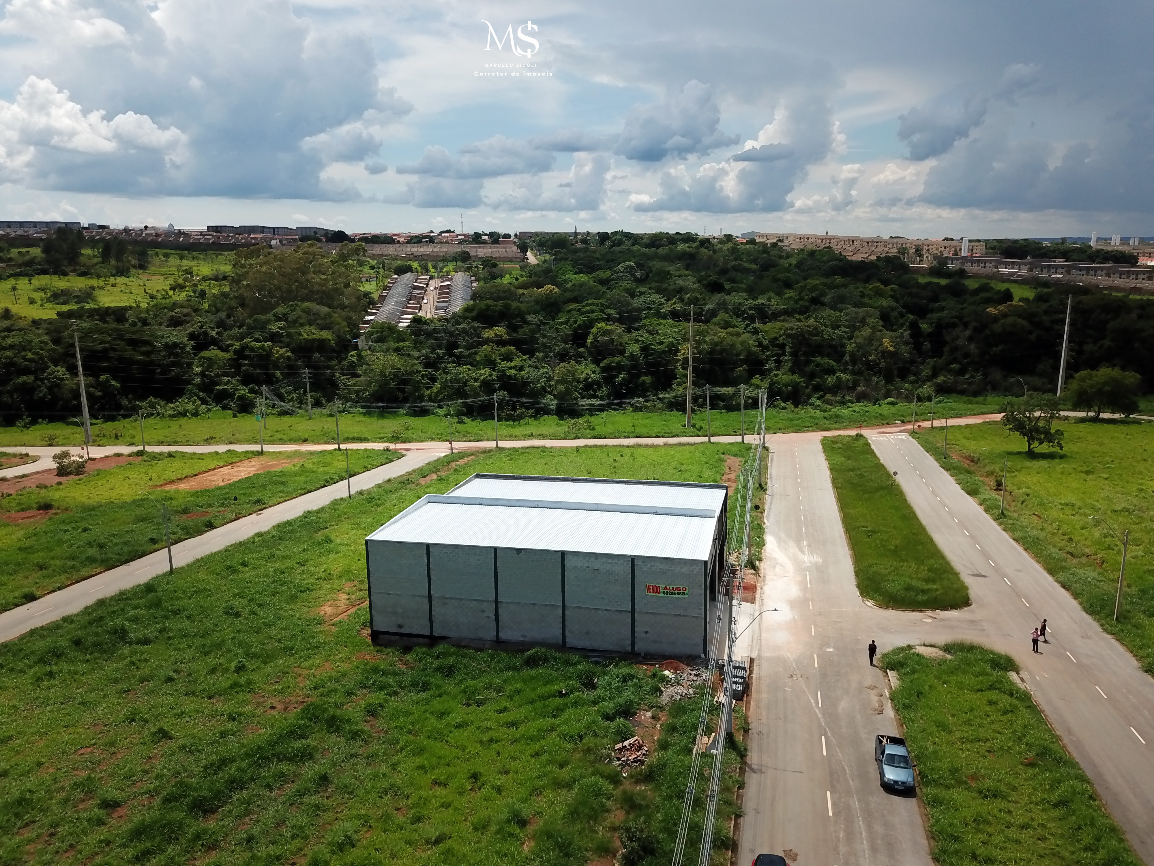 Imagem Galpão à Venda ou Locação, 300 m²em Jardins Versailles - Valparaíso de Goiás