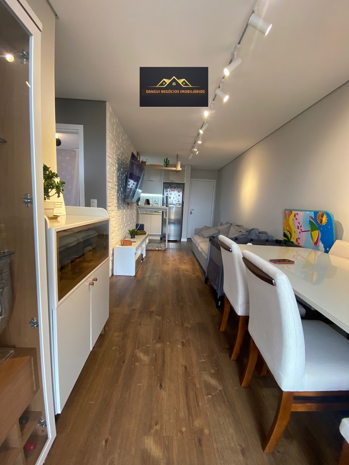 Foto do imóvel Apartamento com 2 Quartos à Venda, 57 m²em Portão - Curitiba