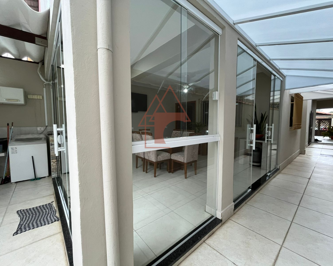 Imagem Sobrado com 3 Quartos à Venda, 155 m²em Vila Ponte Nova - Cubatão