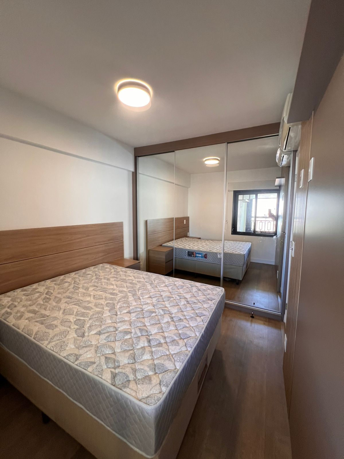 Imagem Apartamento com 1 Quarto à Venda ou Locação, 46 m² em Jardim Apolo I - São José dos Campos