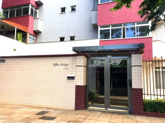 Apartamento com 3 Quartos à Venda,  em Zona 07 - Maringá