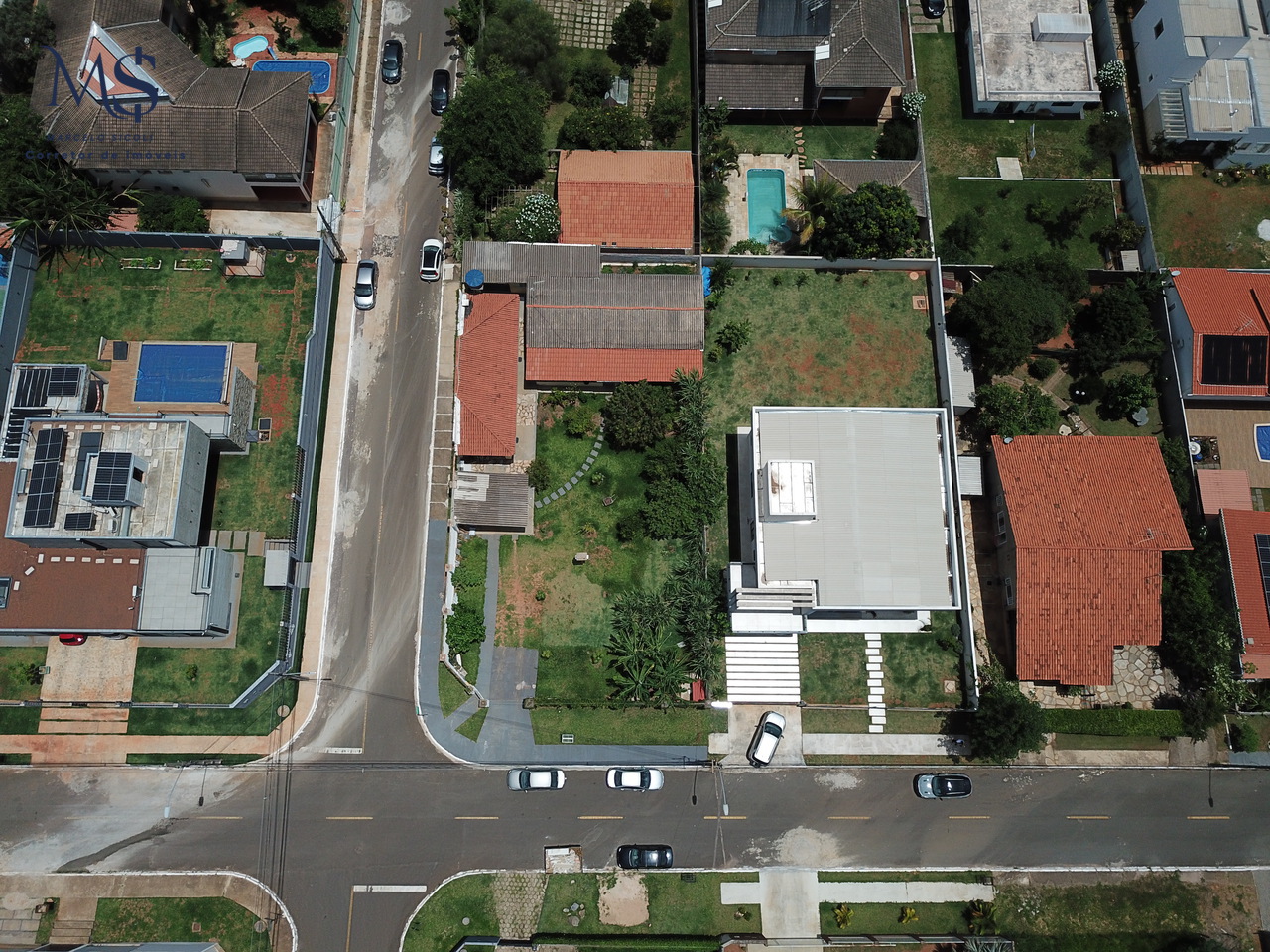Imagem Terreno à Venda, 745 m²em Setor Habitacional Taquari (Lago Norte) - Brasília