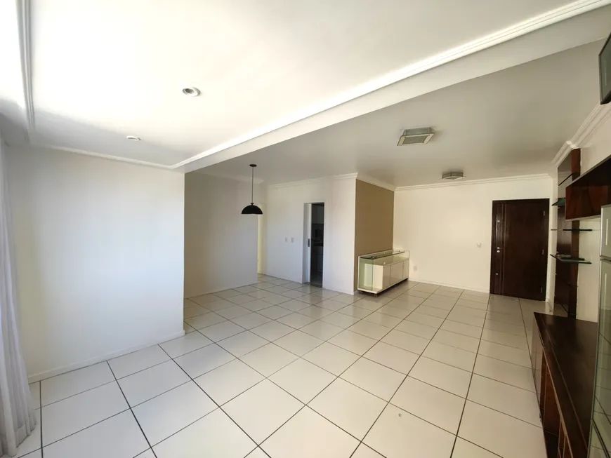 Imagem Apartamento com 3 Quartos à Venda, 125 m²em Cocó - Fortaleza