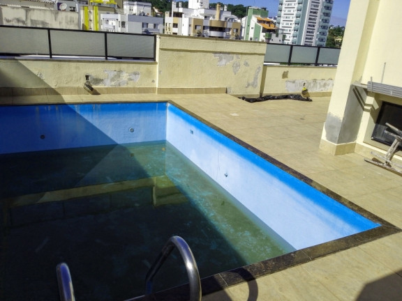 Imagem Cobertura com 3 Quartos à Venda, 210 m² em Comerciário - Criciúma