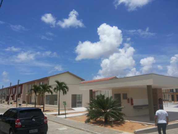 Imagem Casa de Condomínio com 2 Quartos à Venda, 62 m² em Planalto - Natal