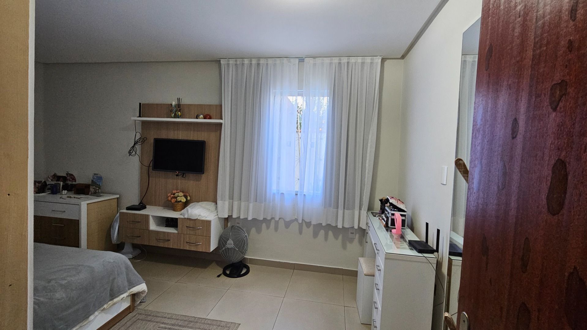 Imagem Casa com 2 Quartos à Venda, 95 m² em Santa Luzia - Juiz de Fora Imagem Casa com 2 Quartos à Venda, 95 m² em Santa Luzia - Juiz de Fora