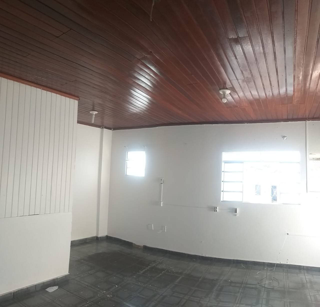 Imagem Edifício Residencial com 5 Quartos para Alugar, 150 m² em Cachoeirinha - Manaus Imagem Edifício Residencial com 5 Quartos para Alugar, 150 m² em Cachoeirinha - Manaus