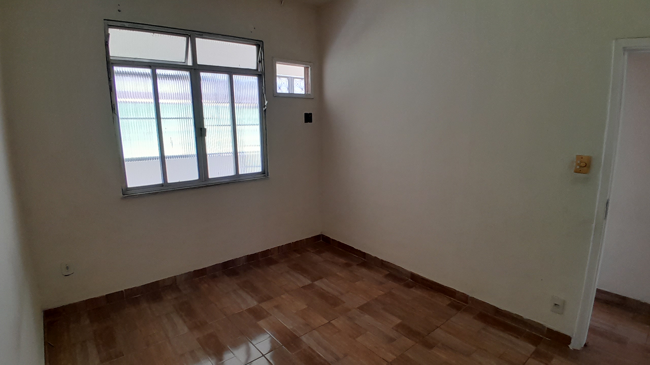 Imagem Casa com 4 Quartos à Venda, 144 m² em Padre Miguel - Rio de Janeiro