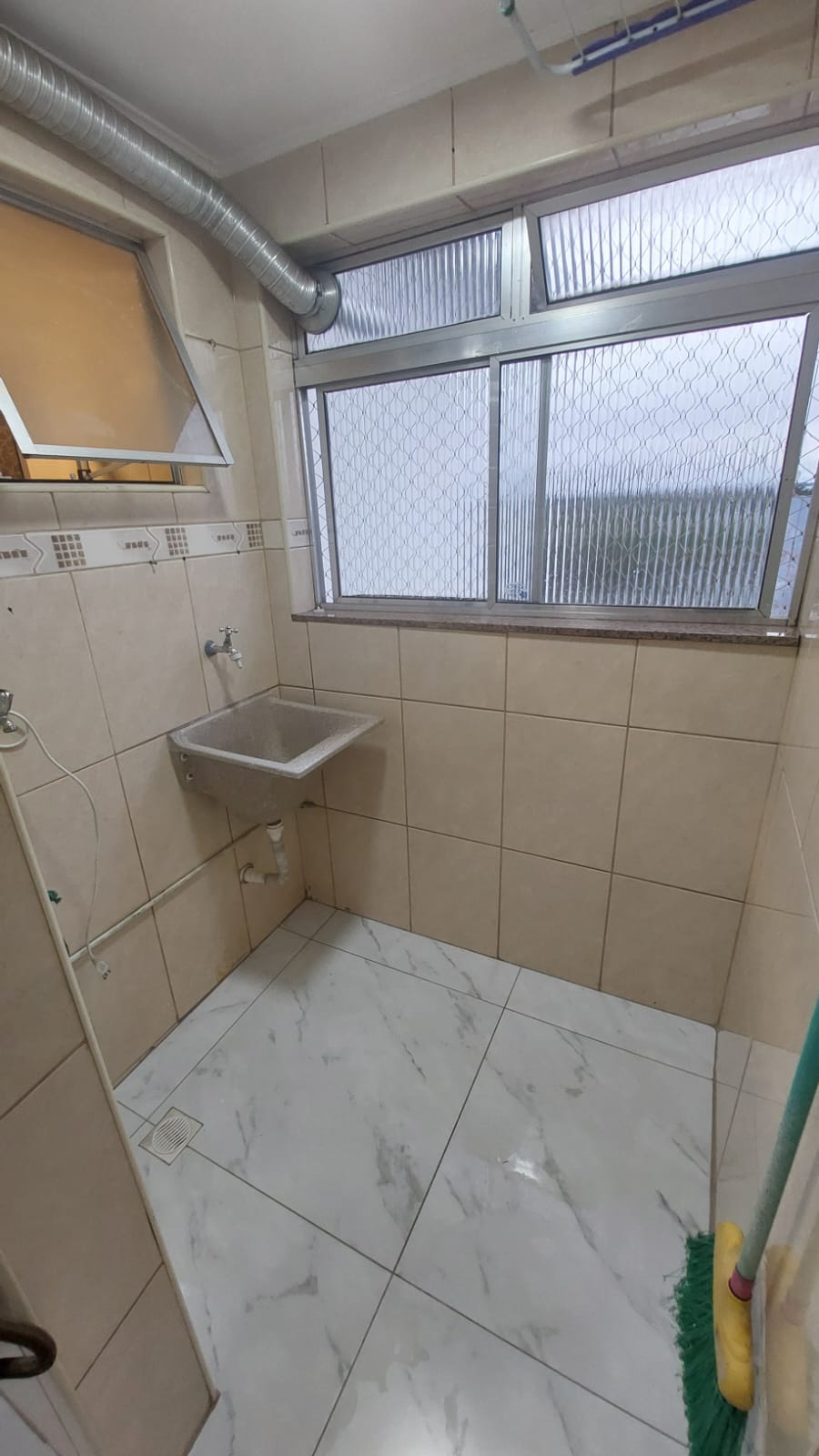 Imagem Apartamento com 2 Quartos para Alugar, 44 m² em Jardim Marica - Mogi das Cruzes Imagem Apartamento com 2 Quartos para Alugar, 44 m² em Jardim Marica - Mogi das Cruzes