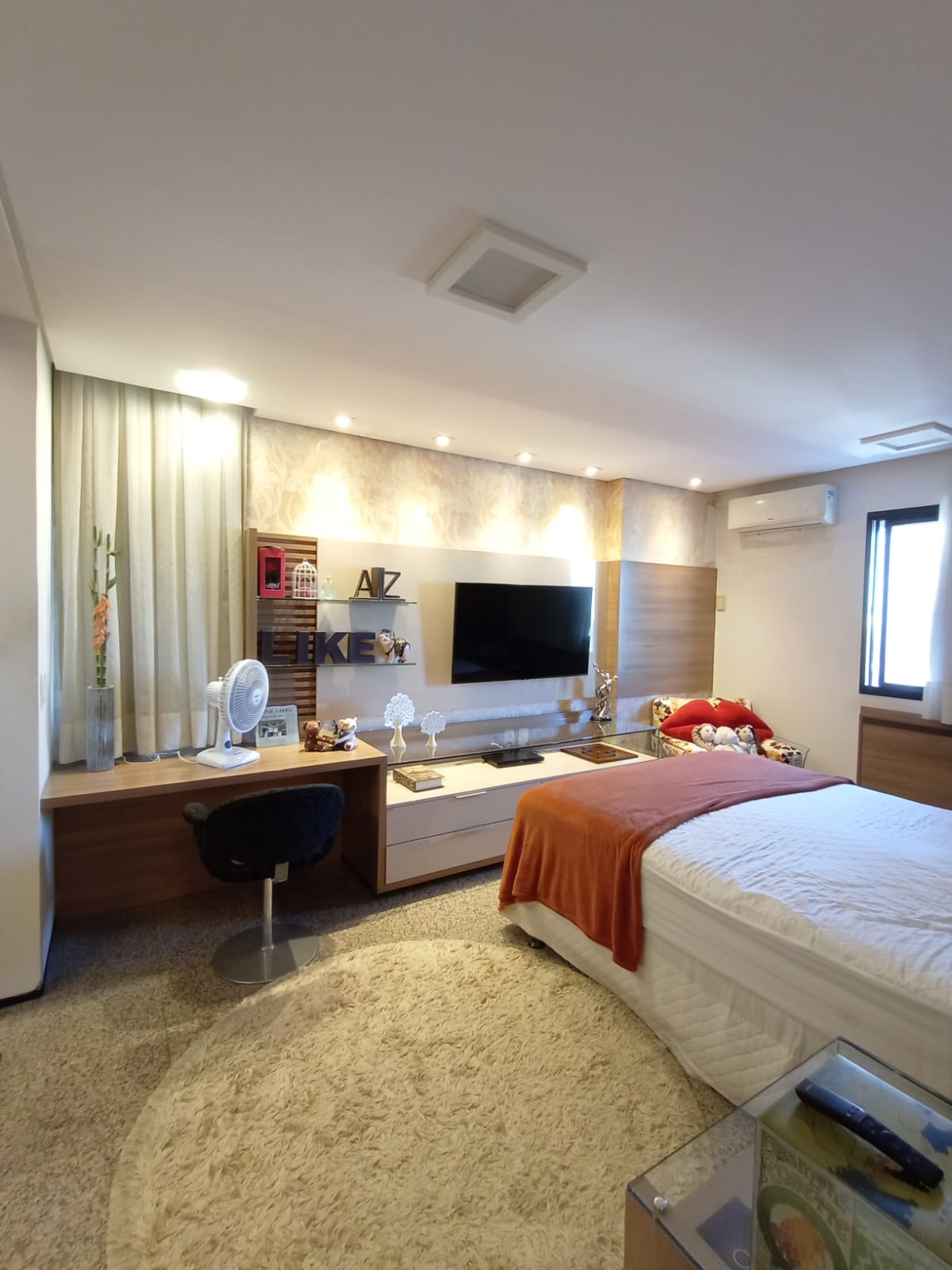Imagem Apartamento com 3 Quartos à Venda, 197 m²em Dionisio Torres - Fortaleza Imagem Apartamento com 3 Quartos à Venda, 197 m²em Dionisio Torres - Fortaleza
