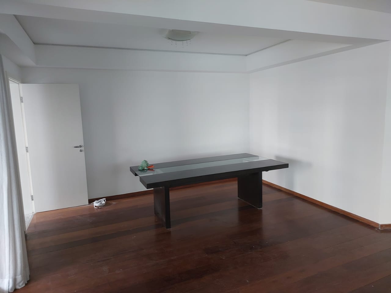 Imagem Apartamento com 4 Quartos à Venda, 220 m²em Paraíso - São Paulo