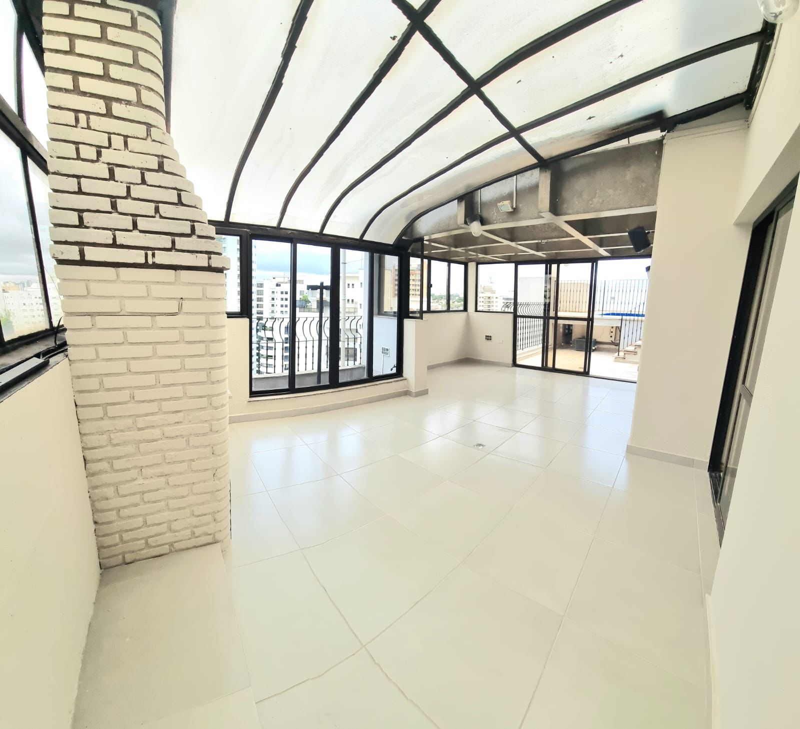 Imagem Cobertura com 3 Quartos à Venda, 313 m²em Indianópolis - São Paulo