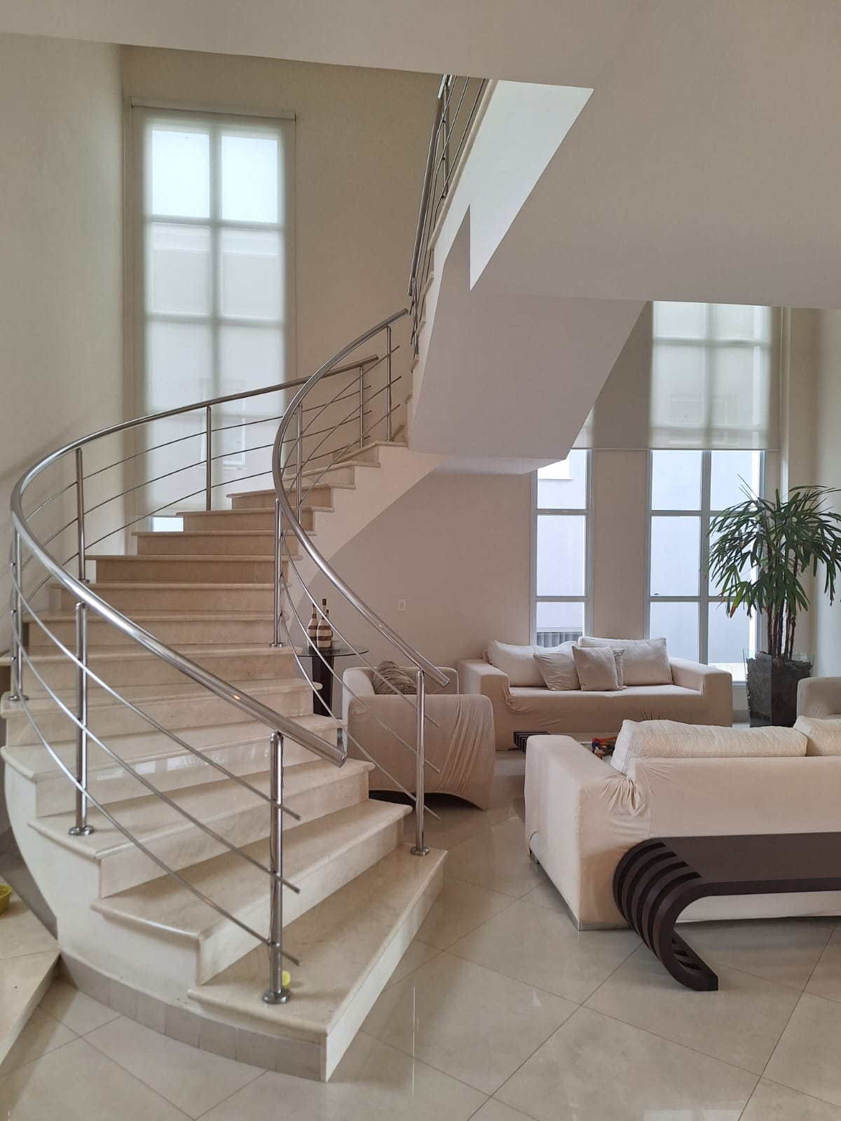 Imagem Casa com 4 Quartos à Venda, 600 m²em Tamboré - Santana de Parnaíba Imagem Casa com 4 Quartos à Venda, 600 m²em Tamboré - Santana de Parnaíba