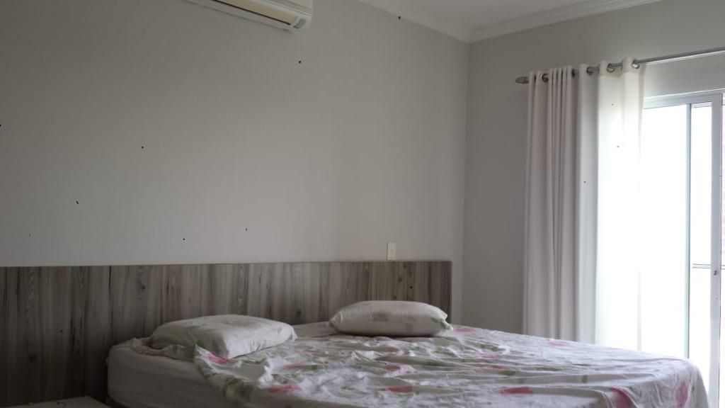 Imagem Sobrado com 5 Quartos à Venda, 252 m²em Manuel Dias Branco - Fortaleza Imagem Sobrado com 5 Quartos à Venda, 252 m²em Manuel Dias Branco - Fortaleza