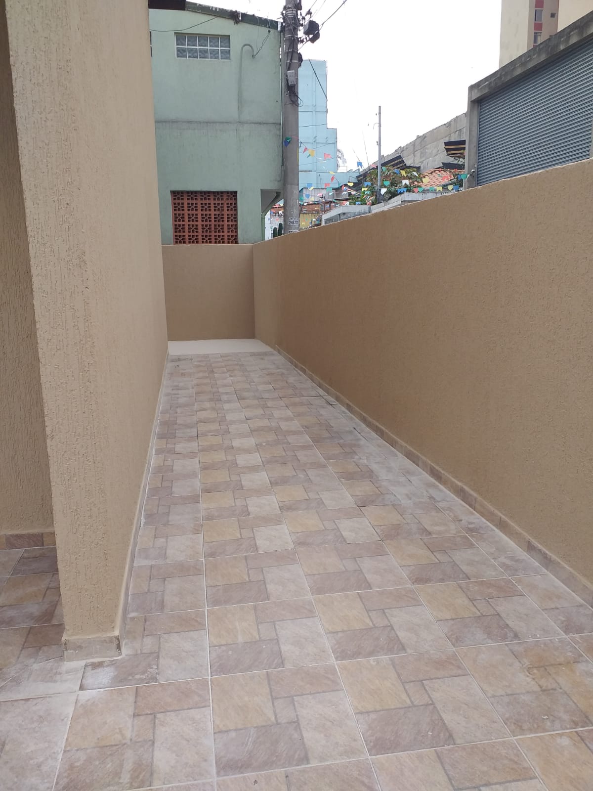 Sobrado com 2 Quartos à Venda, 20 m²em Vila das Palmeiras - Guarulhos