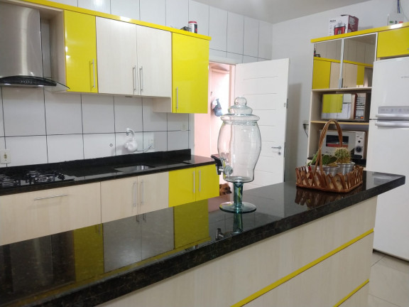 Imagem Casa com 3 Quartos à Venda, 200 m² em Petrópolis - Novo Hamburgo