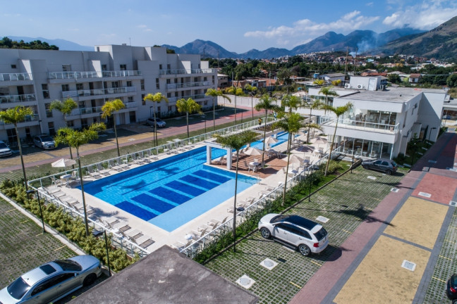 Apartamento com 2 Quartos à Venda,  em Campo Grande - Rio de Janeiro