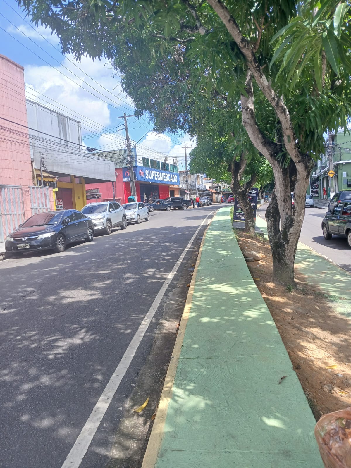 Imagem Edifício Residencial com 7 Quartos à Venda, 121 m² em Redenção - Manaus Imagem Edifício Residencial com 7 Quartos à Venda, 121 m² em Redenção - Manaus