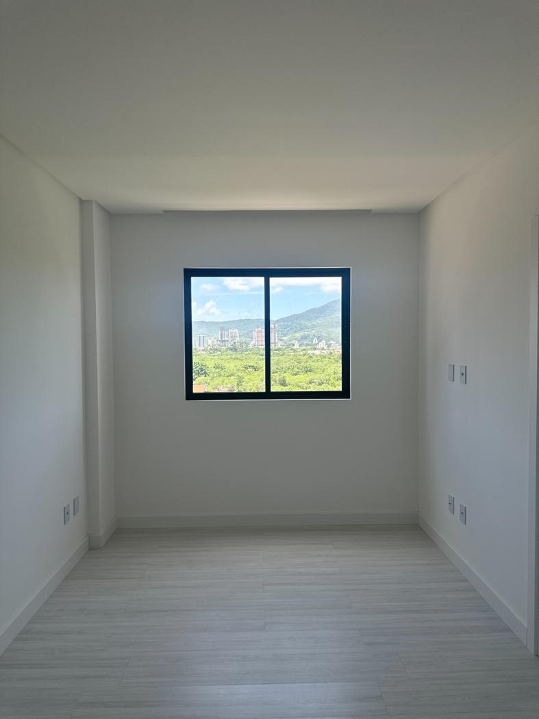 Imagem Apartamento com 3 Quartos à Venda, 130 m² em Meia Praia - Itapema