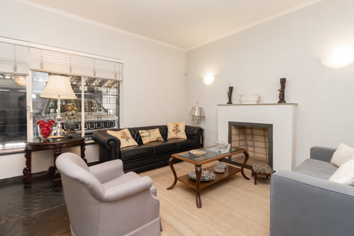 Imagem Casa com 4 Quartos à Venda, 300 m² em Jardim Paulistano - São Paulo Imagem Casa com 4 Quartos à Venda, 300 m² em Jardim Paulistano - São Paulo