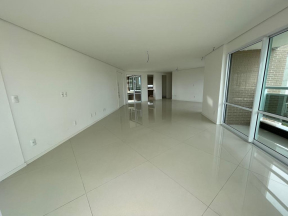 Imagem Apartamento com 3 Quartos à Venda, 245 m² em Meireles - Fortaleza Imagem Apartamento com 3 Quartos à Venda, 245 m² em Meireles - Fortaleza