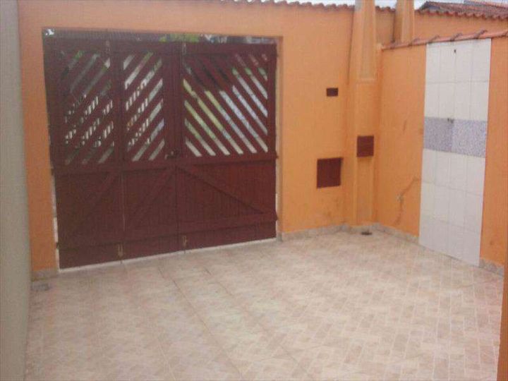 Imagem Casa com 2 Quartos à Venda, 75 m² em Itanhaém Imagem Casa com 2 Quartos à Venda, 75 m² em Itanhaém