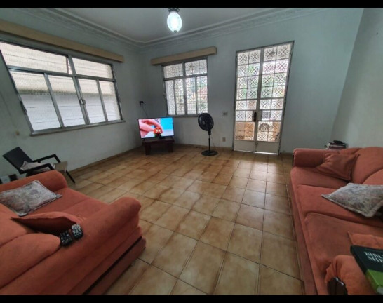 Imagem Casa com 6 Quartos à Venda, 346 m² em Méier - Rio De Janeiro Imagem Casa com 6 Quartos à Venda, 346 m² em Méier - Rio De Janeiro