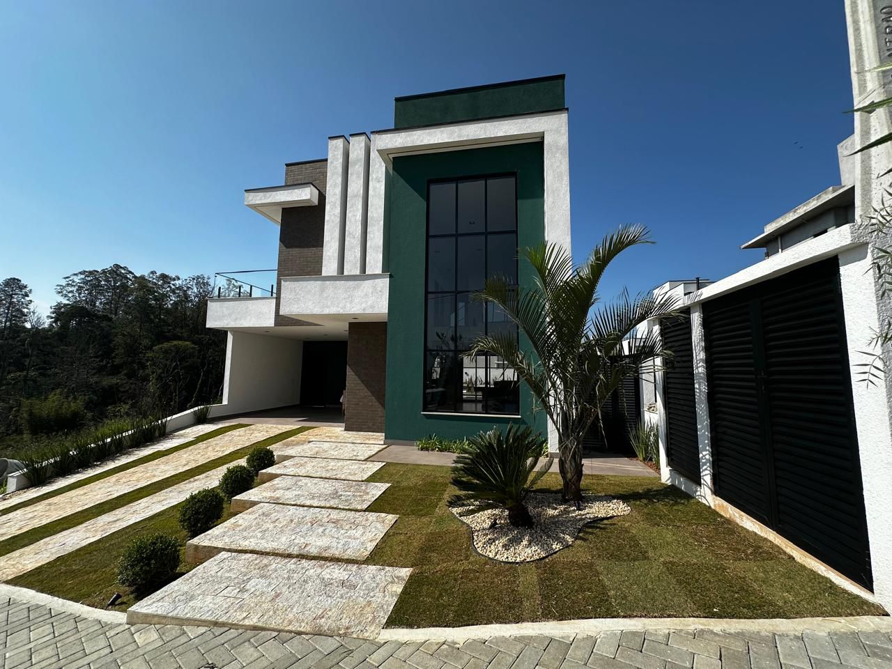 Imagem Casa de Condomínio com 4 Quartos à Venda, 234 m²em Cézar de Souza - Mogi das Cruzes