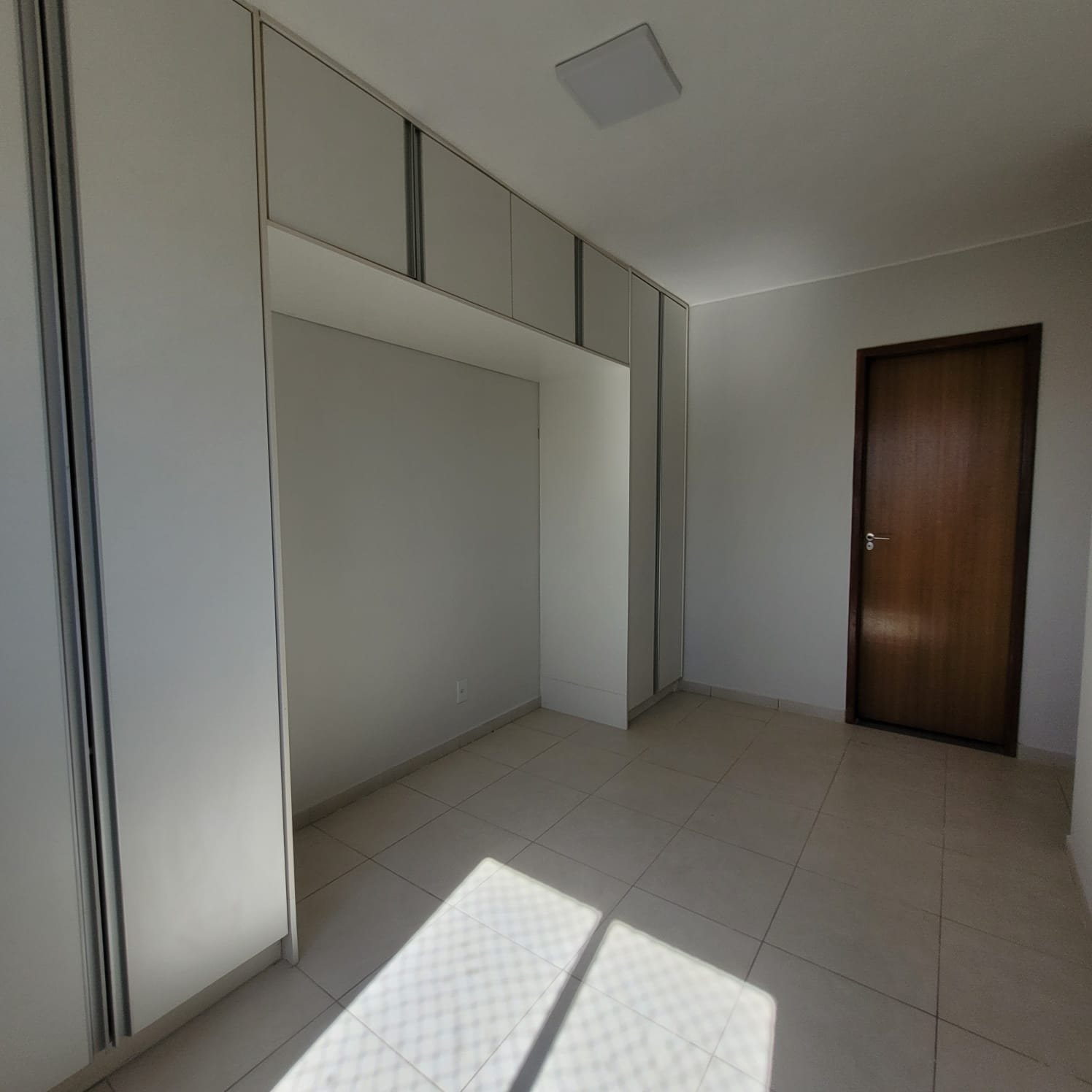 Imagem Apartamento com 2 Quartos à Venda, 61 m²em Samambaia Sul (Samambaia) - Brasília