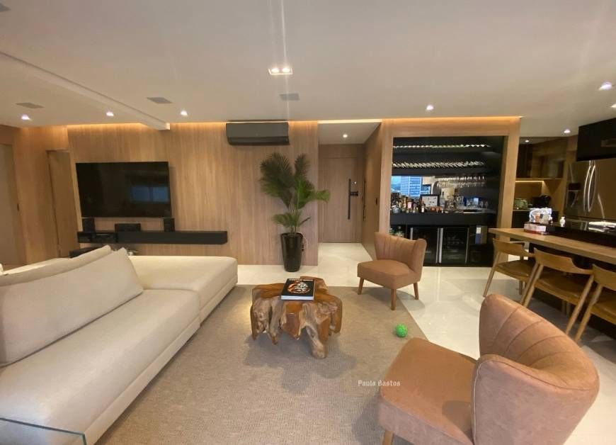 Imagem Apartamento com 3 Quartos à Venda, 130 m²em Vila Gertrudes - São Paulo