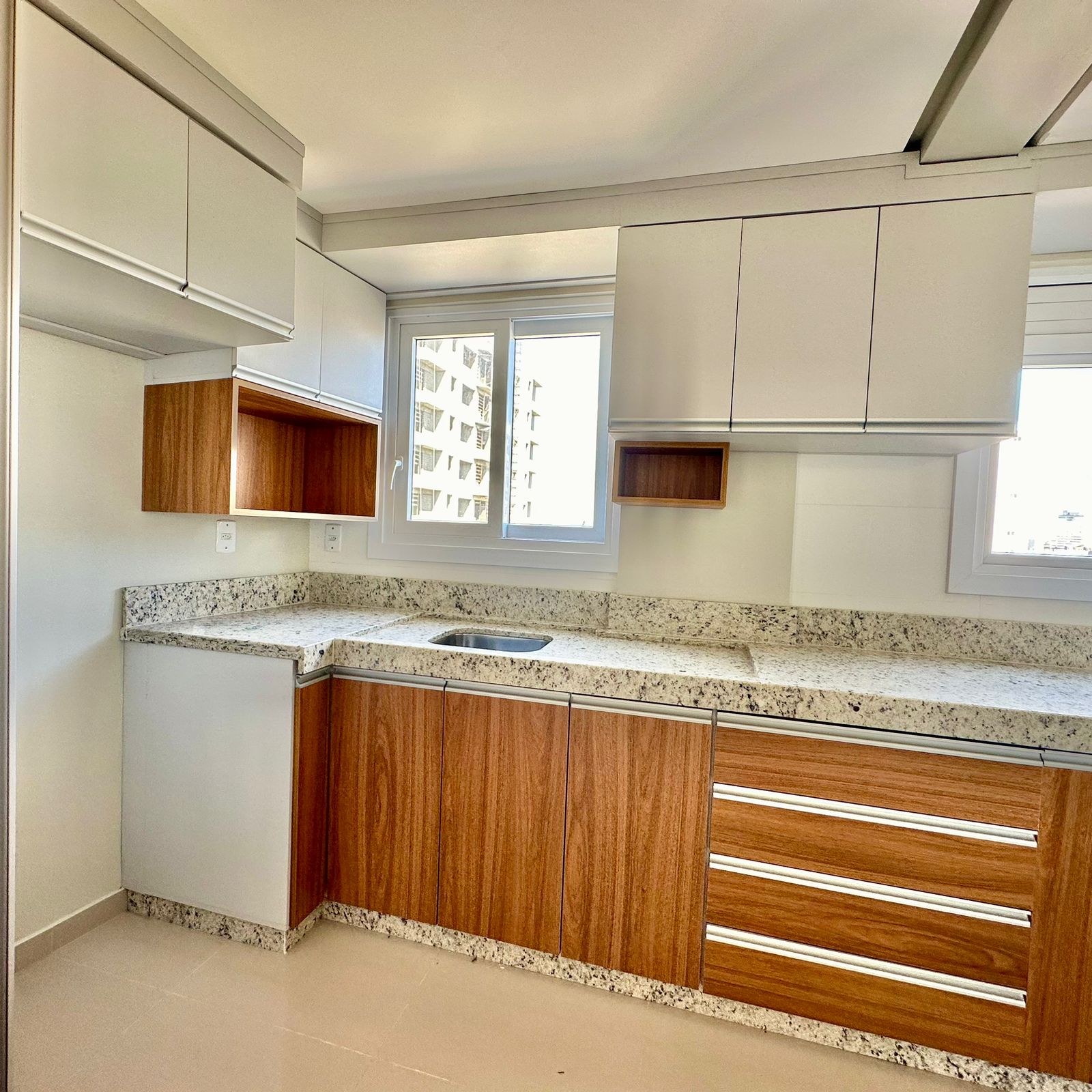 Imagem Apartamento com 2 Quartos à Venda, 57 m²em Centro - Tramandaí