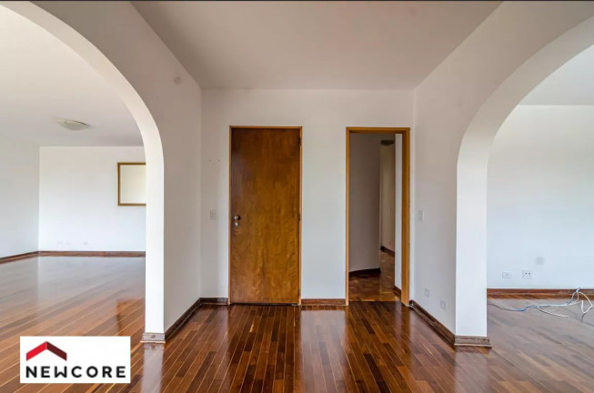 Imagem Apartamento com 3 Quartos à Venda, 200 m² em Jardim América - São Paulo