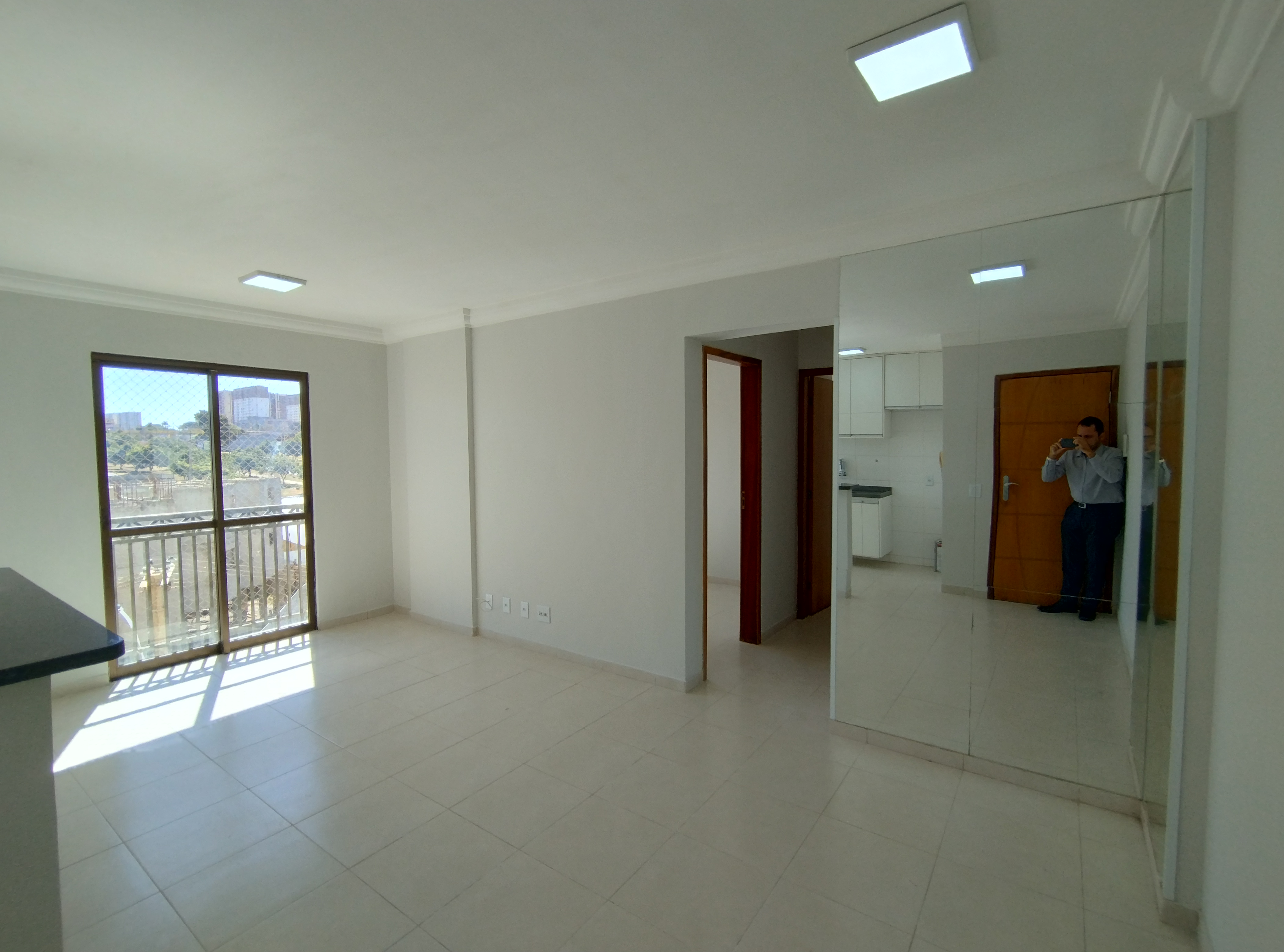 Imagem Apartamento com 2 Quartos à Venda, 58 m²em Samambaia Sul (Samambaia) - Brasília