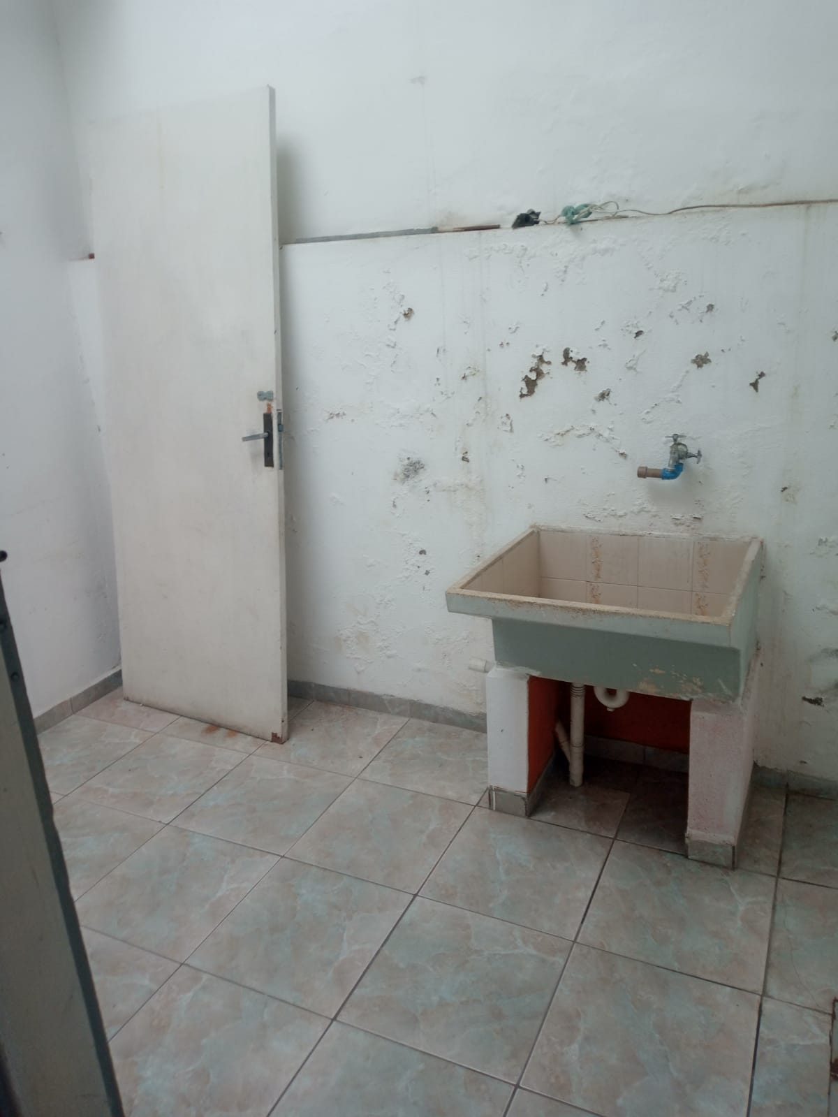 Imagem Casa com 3 Quartos à Venda, 90 m²em Jardim Santa Cecília - Guarulhos Imagem Casa com 3 Quartos à Venda, 90 m²em Jardim Santa Cecília - Guarulhos
