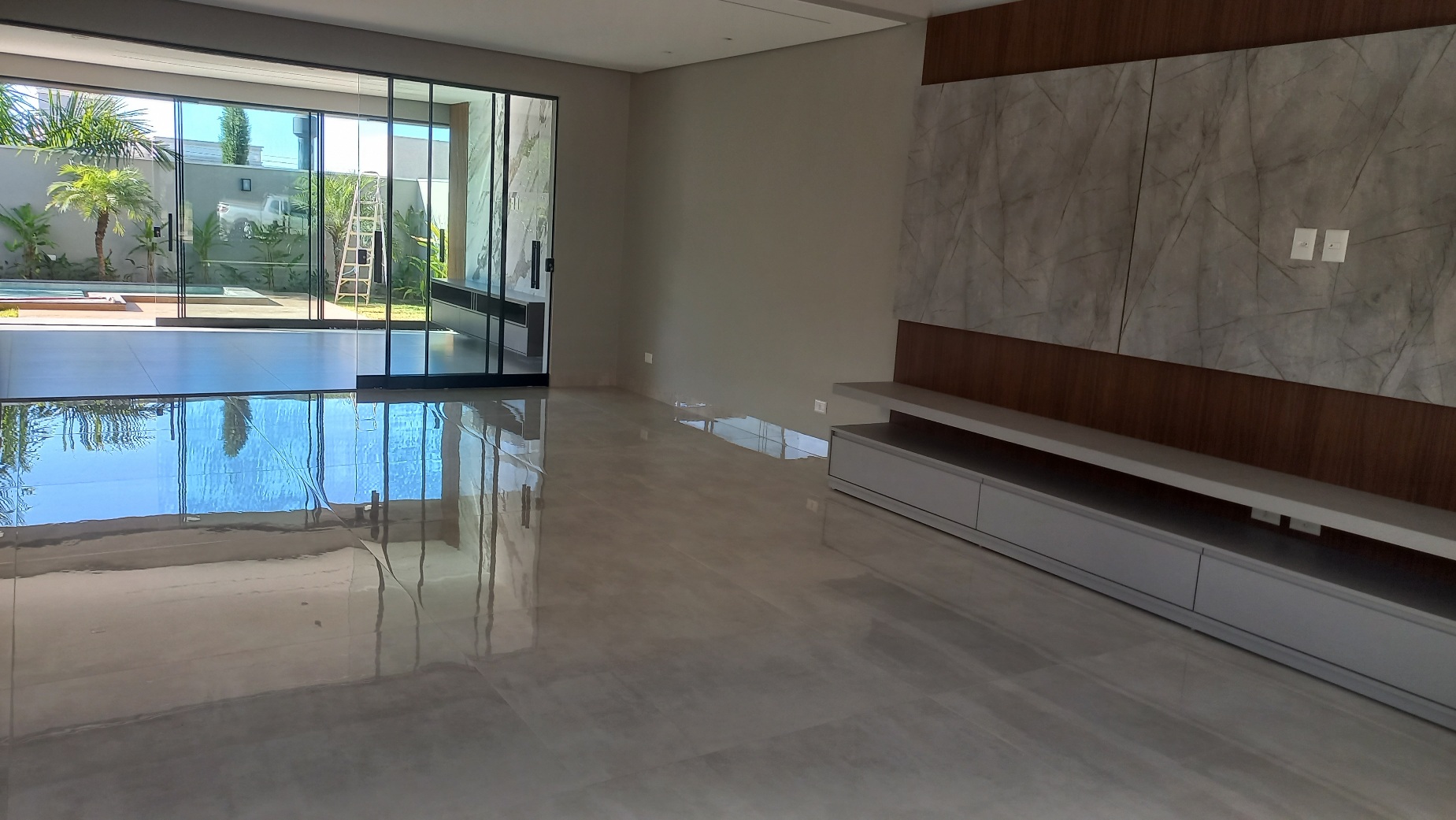 Imagem Sobrado com 4 Quartos à Venda, 342 m²em Parque dos Novos Estados - Campo Grande