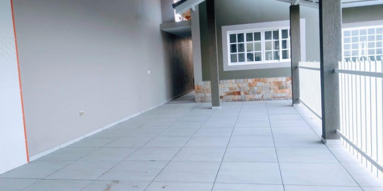 Imagem Casa com 1 Quarto à Venda, 250 m² em Centro - Santa Isabel Imagem Casa com 1 Quarto à Venda, 250 m² em Centro - Santa Isabel
