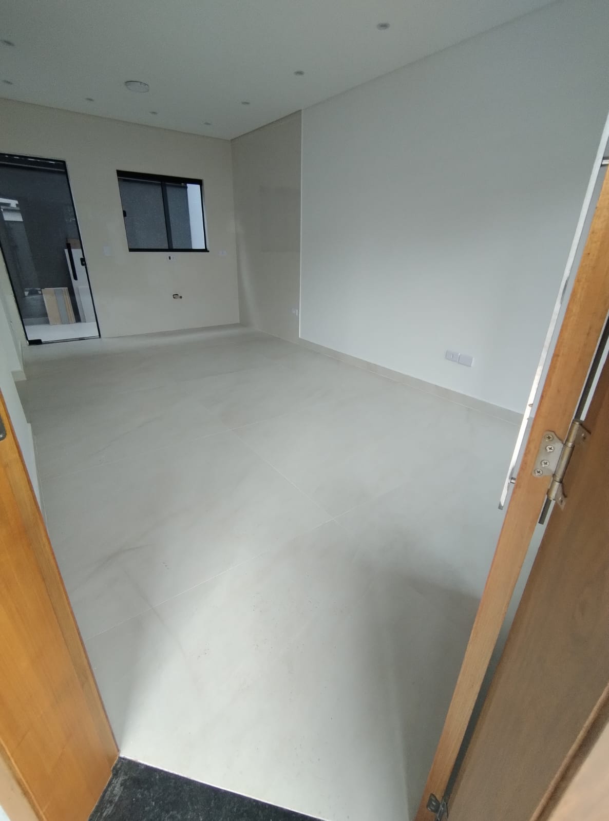 Imagem Sobrado com 3 Quartos à Venda, 96 m² em Sítio Cercado - Curitiba