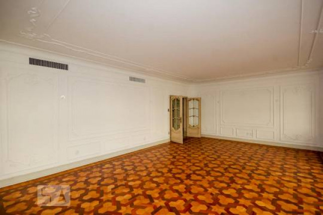 Imagem Apartamento com 4 Quartos à Venda, 300 m² em Copacabana - Rio de Janeiro Imagem Apartamento com 4 Quartos à Venda, 300 m² em Copacabana - Rio de Janeiro