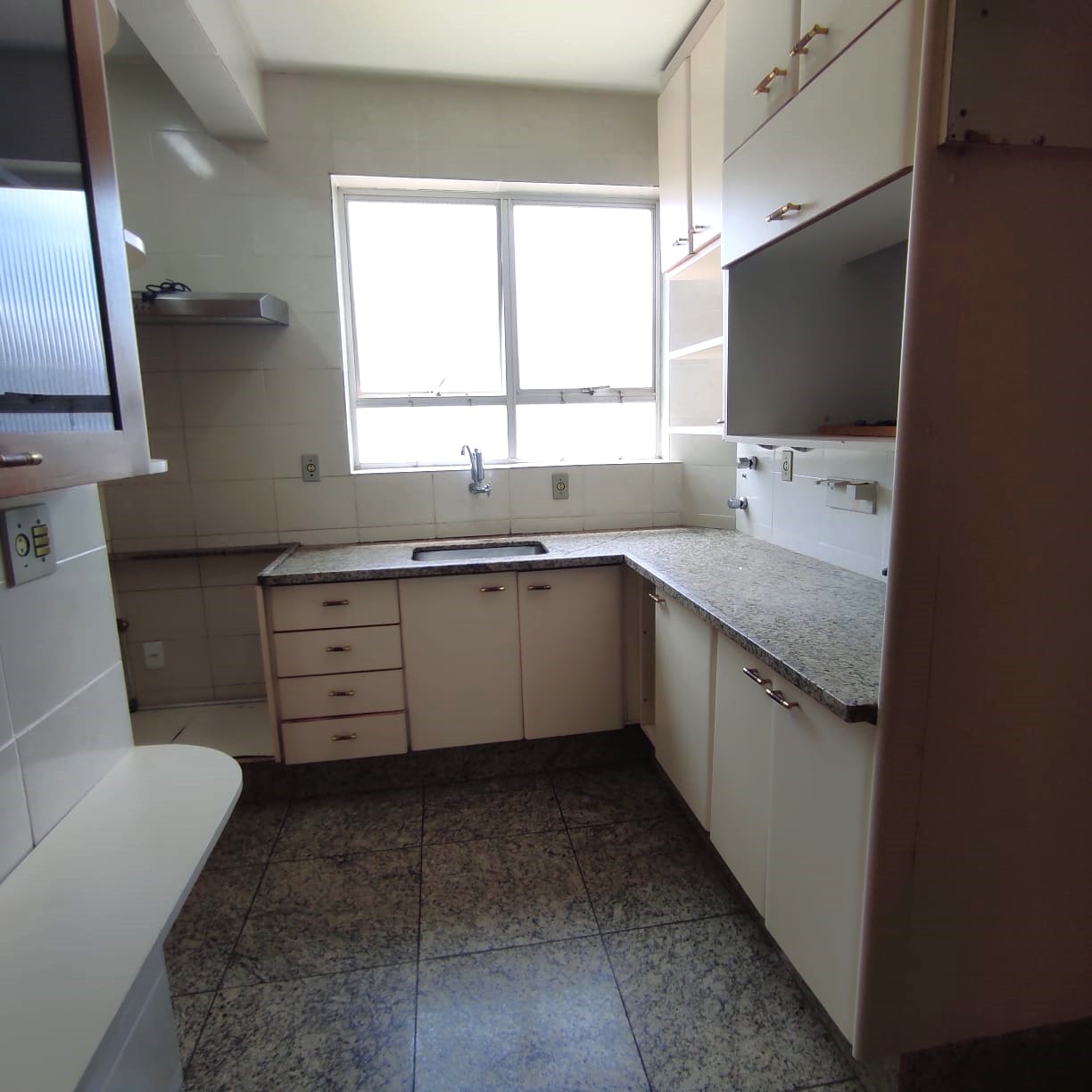 Imagem Apartamento com 4 Quartos à Venda, 131 m²em Anchieta - Belo Horizonte